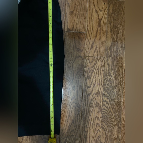 Black skirt - Picture 4 of 4